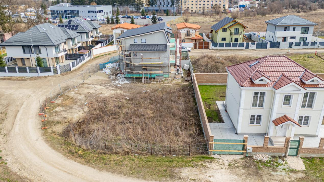 Teren intravilan cartier Tractorul, Brașov + proiect duplex P+2 ,Comision 0%