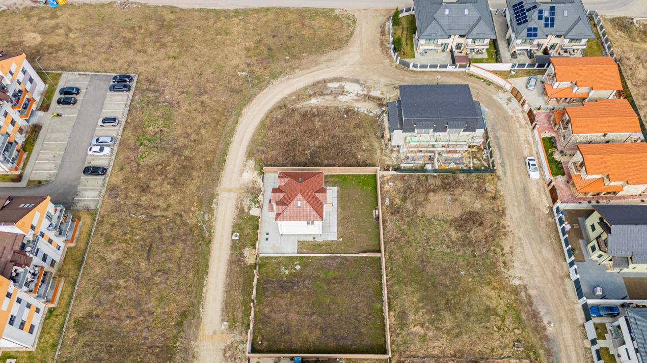 Teren intravilan cartier Tractorul, Brașov + proiect duplex P+2 ,Comision 0%