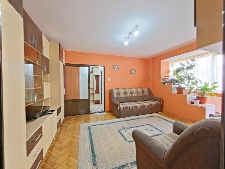 Închiriere apartament cu 2 camere, mobilat și utilat, în cartierul Tractorul