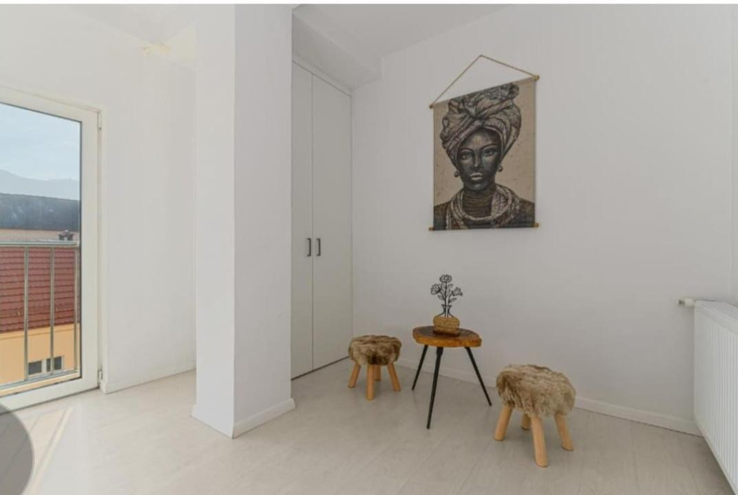 Apartament 2 camere, mobilat și utilat, etaj 1, strada De Mijloc