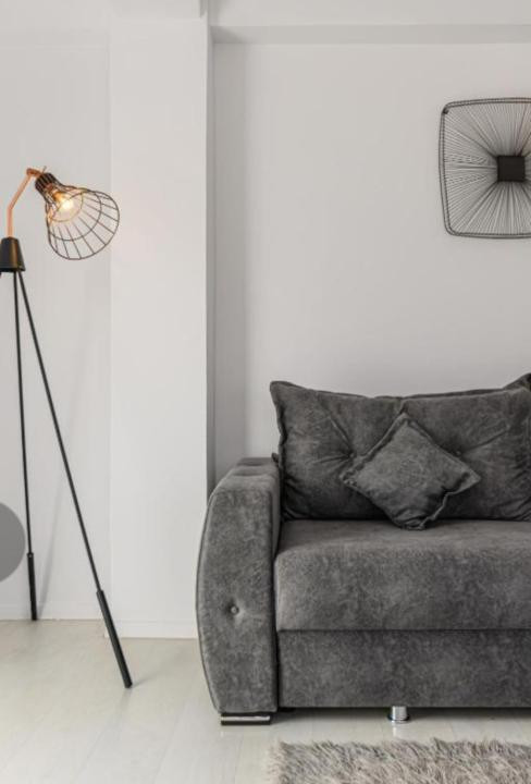 Apartament 2 camere, mobilat și utilat, etaj 2, strada De Mijloc