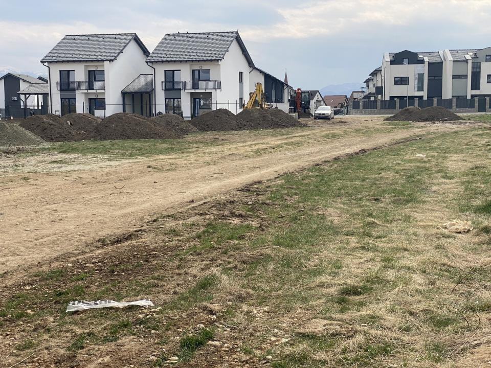 Teren intravilan de vanzare Selimbar - CU 2025 pentru Duplex - CUT 1,4