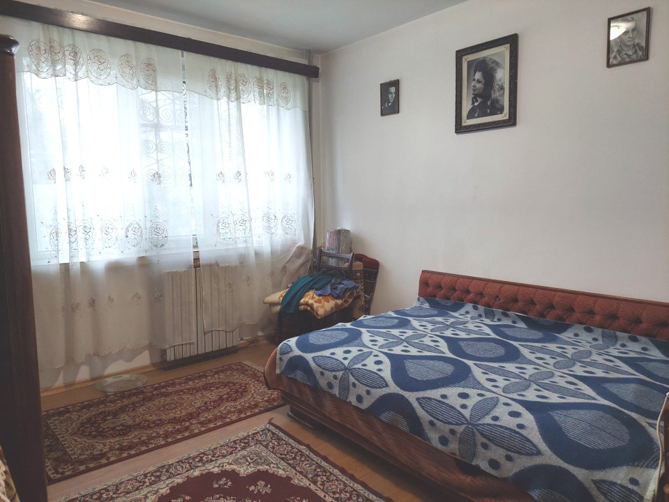 Apartament 2 camere semidecomandat • parter • Nicolae Titulescu 