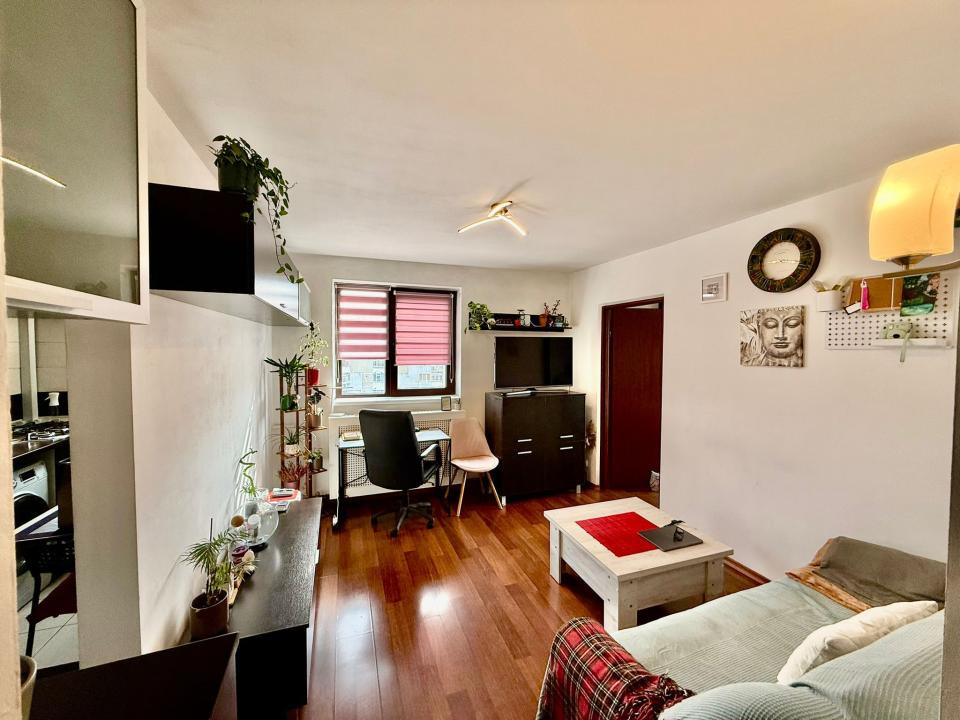 Apartament nou aparut! La bulevard, Tatarasi, 2 cam nedec, renovat, mobilat!