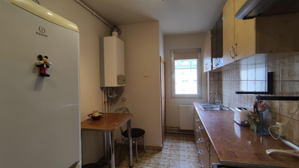 Apartament 2 camere · Str. Rahova · 50 mp · Etaj 4
