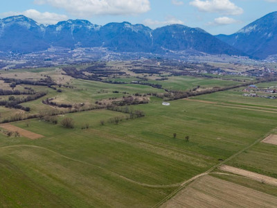 Oportunitate de investitie în Zarnesti I Teren intravilan 8557 mp