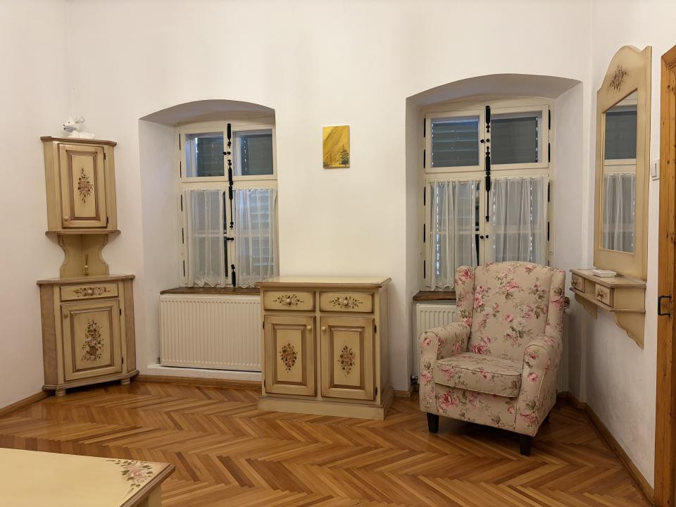 Apartament doua camere la casa - zona centrala Sibiu