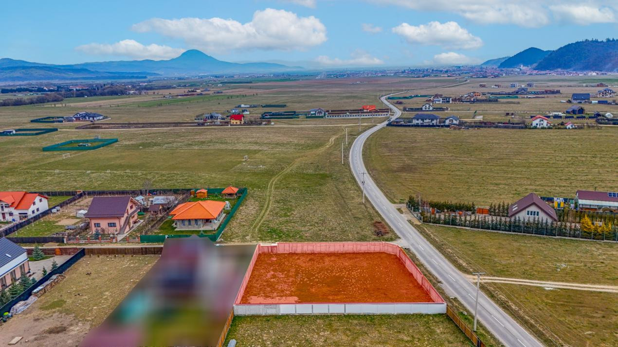 Teren Imprejmuit, PUZ, Utilitati – Glajarie, Zona superba