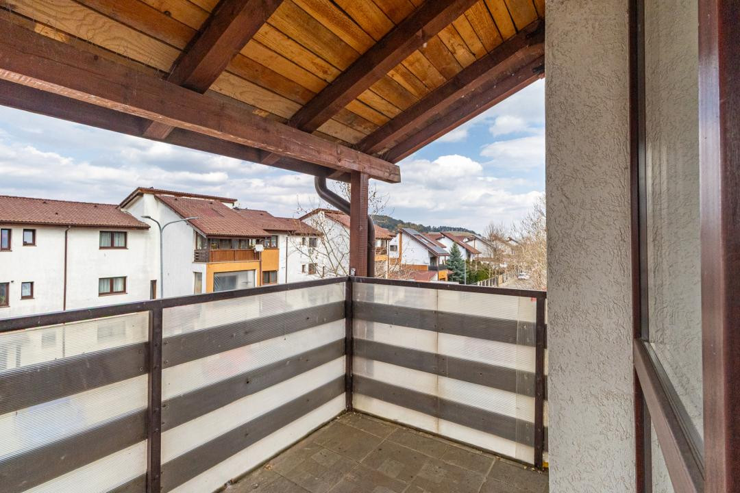 Oportunitate! Doua camere decomandate + loc de parcare 