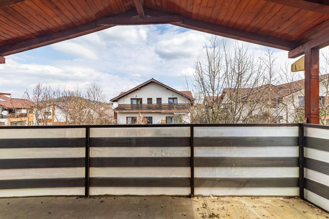 Oportunitate! Doua camere decomandate + loc de parcare 