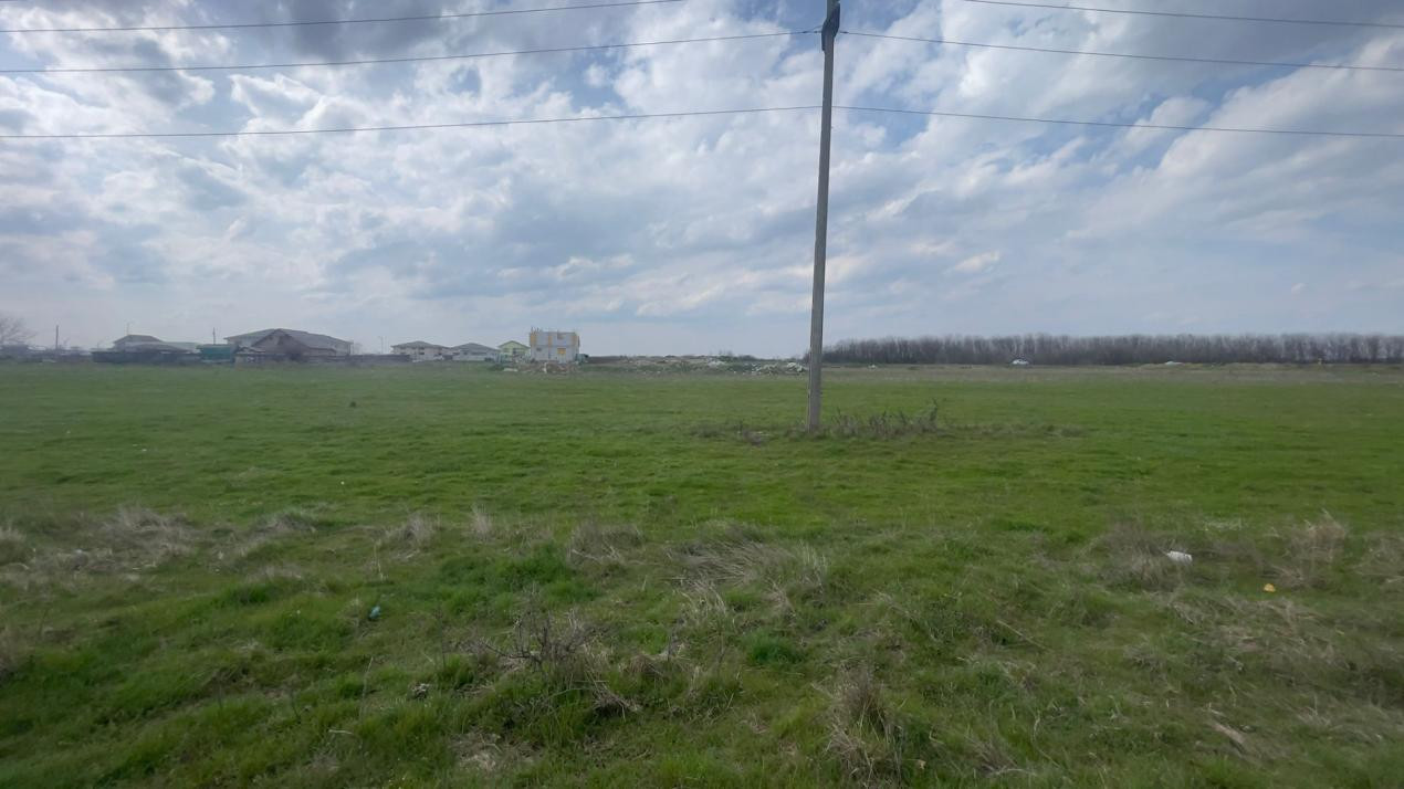 TEREN INTRAVILAN 1000 MP CARCEA - ZONA HANUL CU PONEI