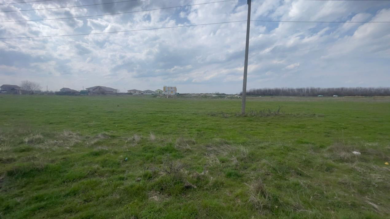 TEREN INTRAVILAN 1000 MP CARCEA - ZONA HANUL CU PONEI