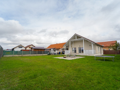 Casă individuală pe un nivel | Cristian | spațiu generos și curte 645 mp