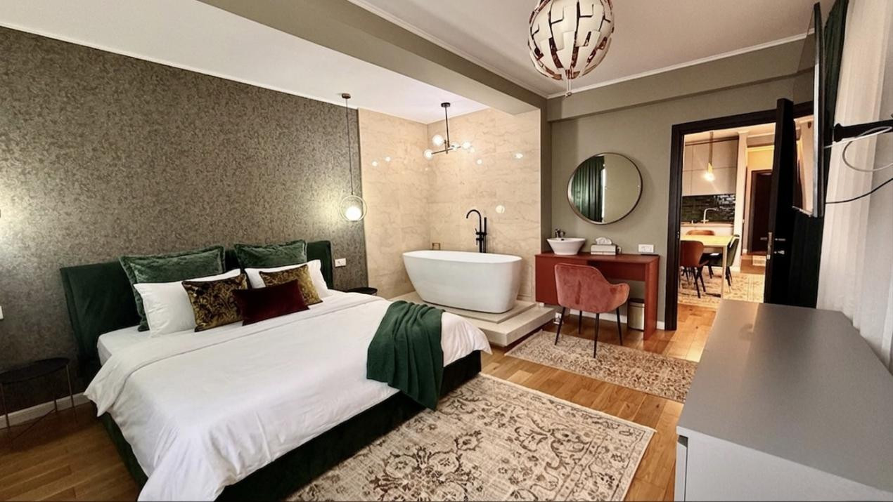 Apartament superb cu 4 camere deasupra orasului 