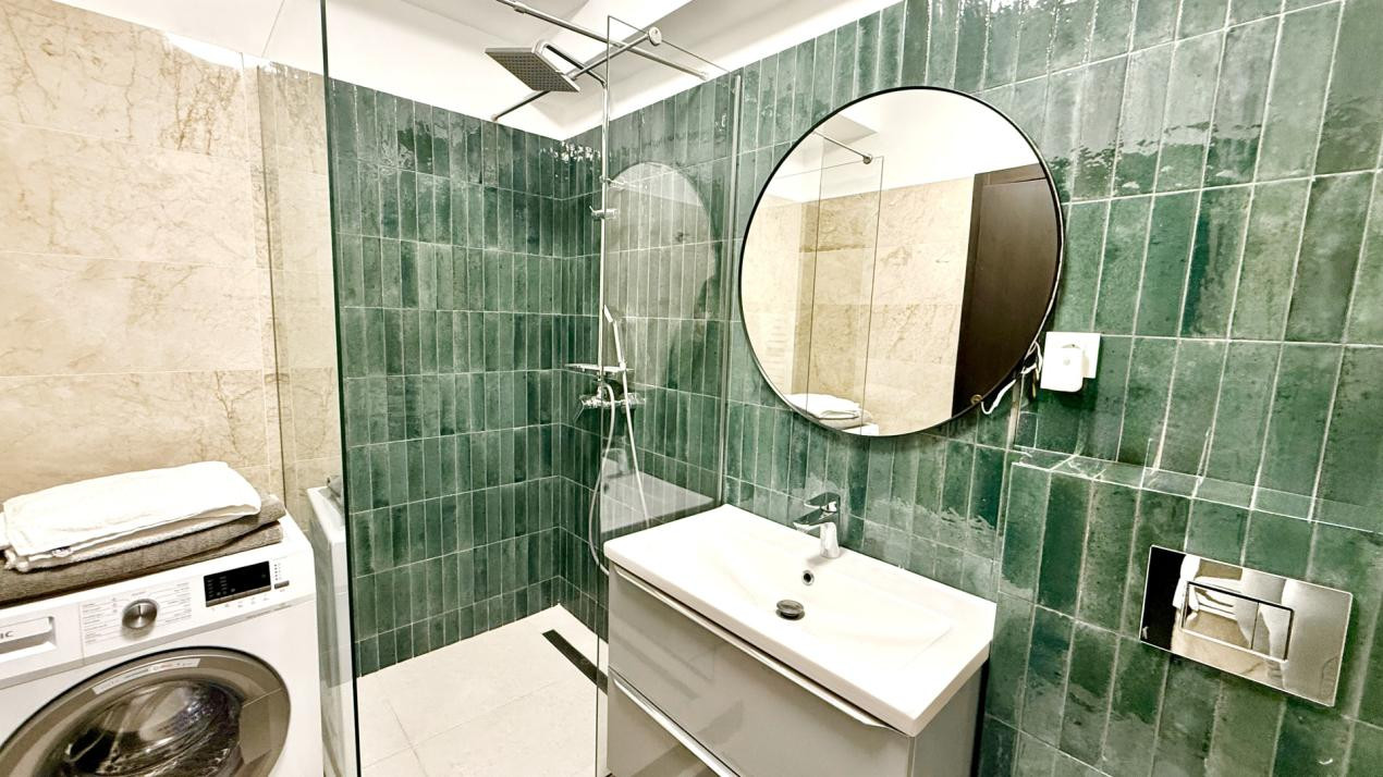 Apartament superb cu 4 camere deasupra orasului 