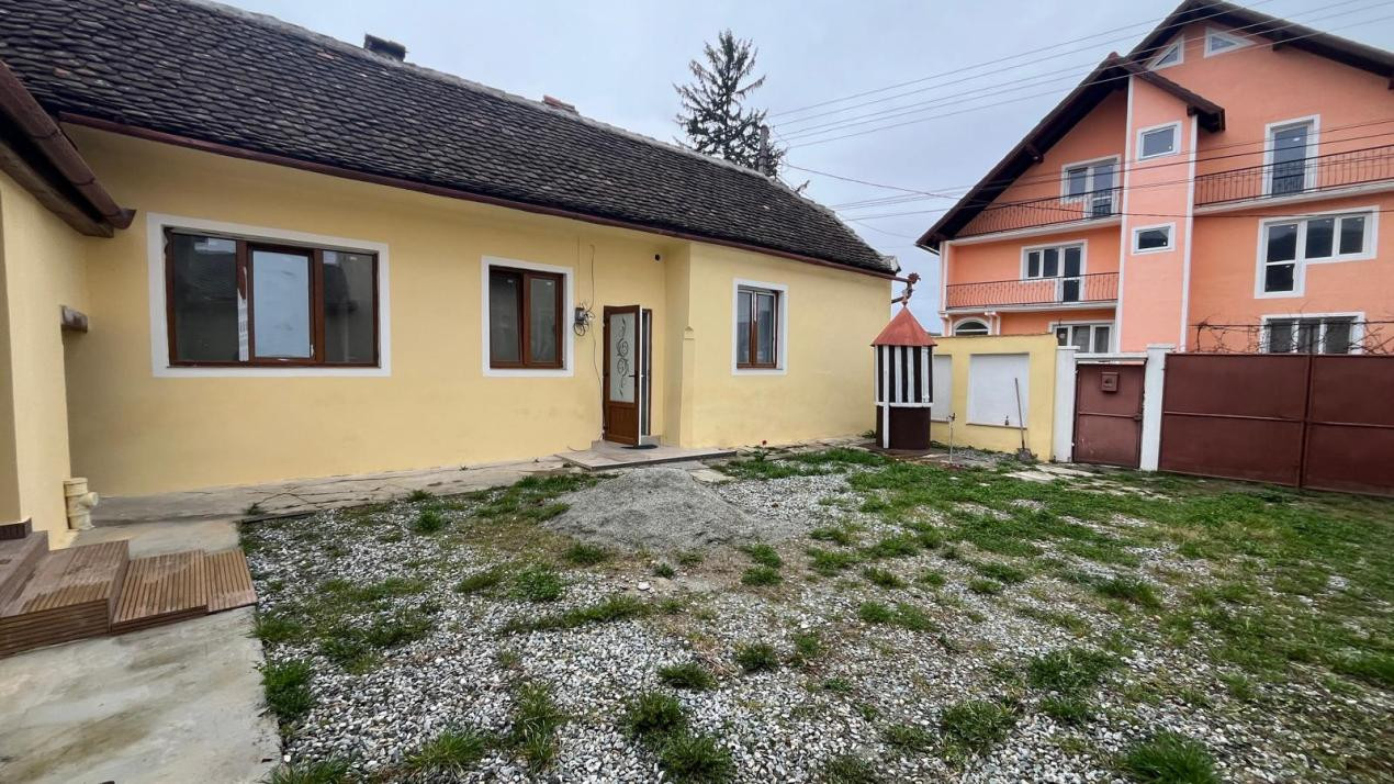 Casa individuala 2 camere Saliste Sibiu