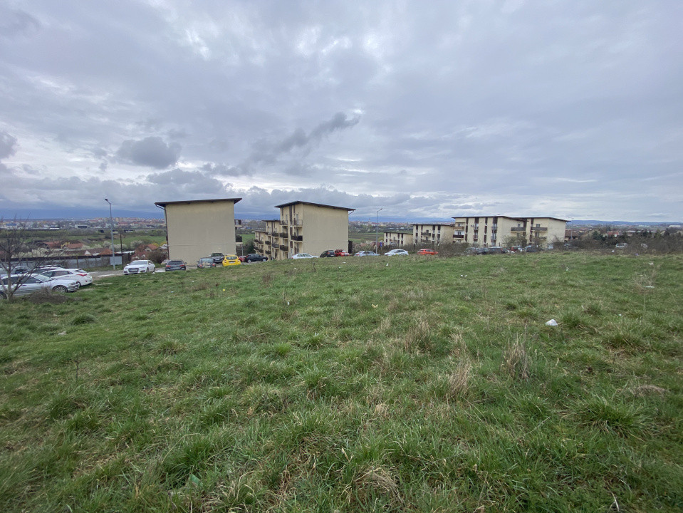 Teren de casa 587mp intravilan curti constructii acces privat Sibiu