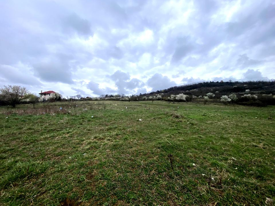 Teren de casa 587mp intravilan curti constructii acces privat Sibiu