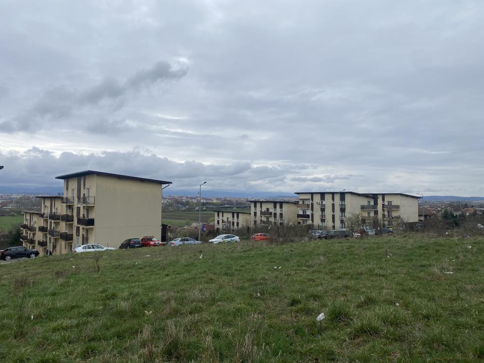 Teren de casa 587mp intravilan curti constructii acces privat Sibiu