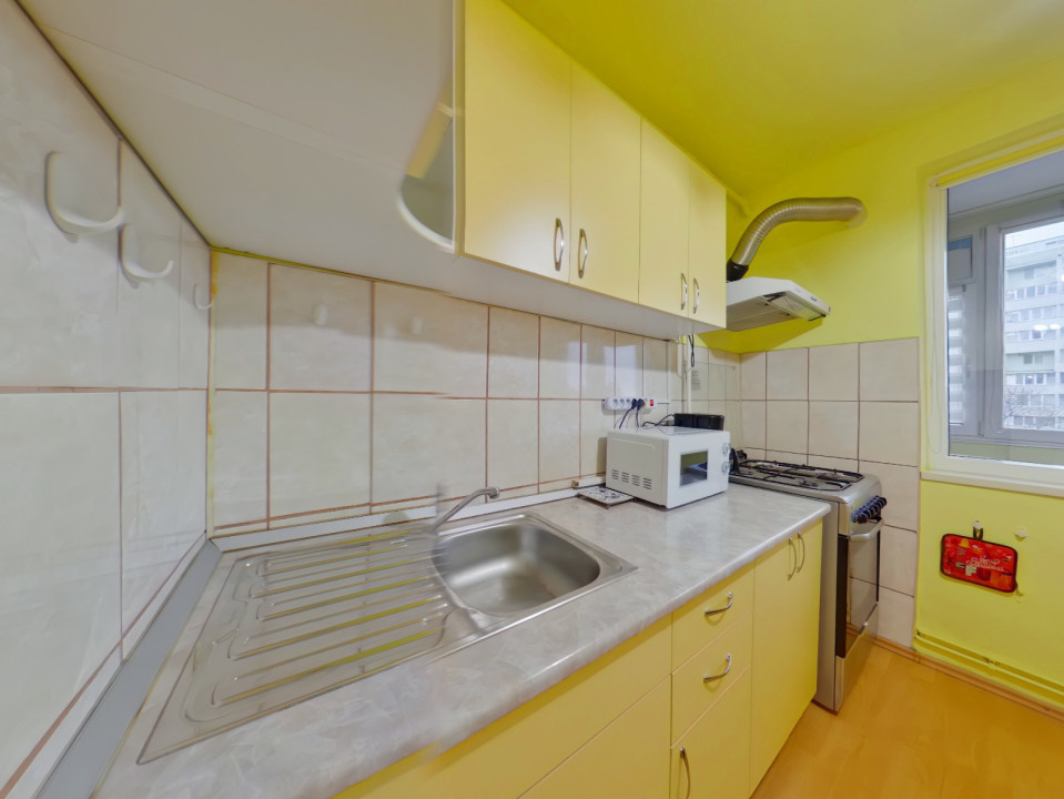 Inchiriere apartament 2 camere, mobilat si utilat + balcon de 11mp - zona Astra