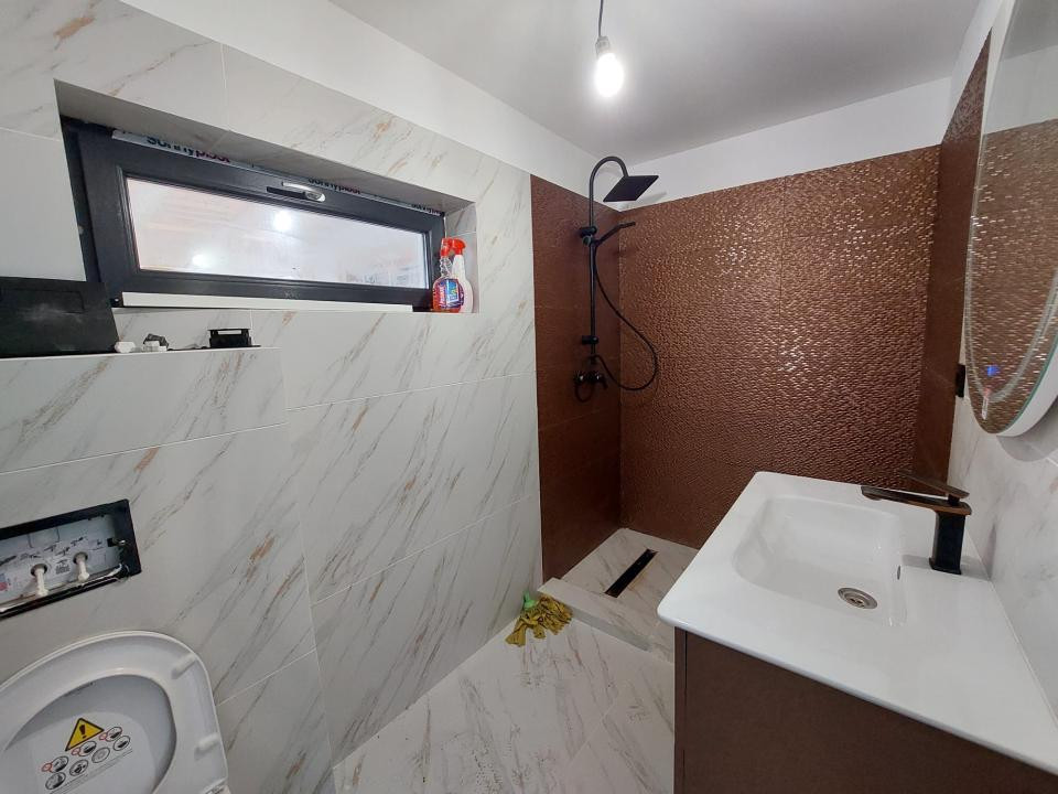  Casă spațioasă • P+1 •Zona Valea Fetei 