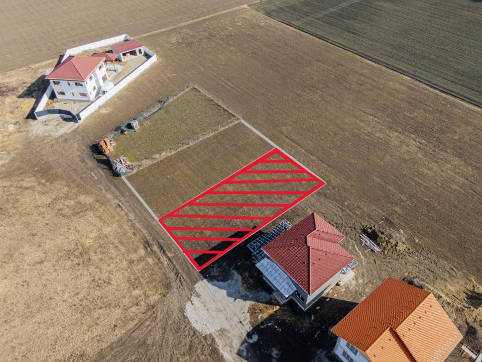 Teren intravilan 585mp Sânpetru, panoramă Lempes si padure, Comision 0%