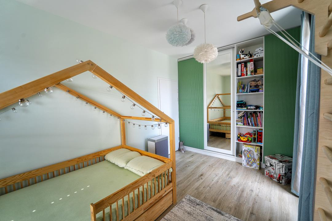 Penthouse smart în Sibiu - etaj retras, terasă generoasă