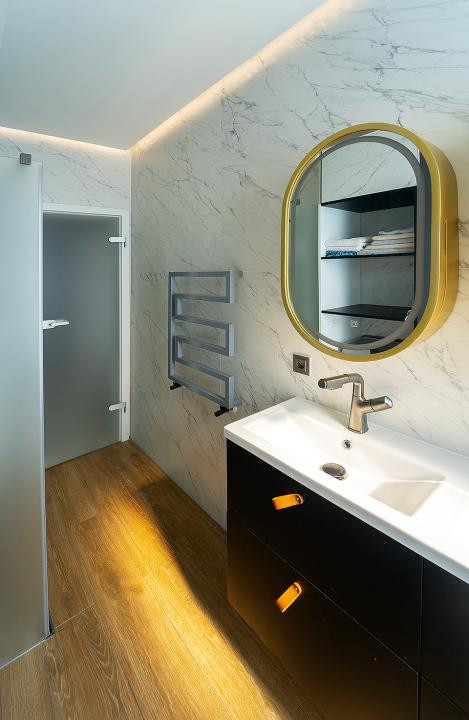 Penthouse smart în Sibiu - etaj retras, terasă generoasă