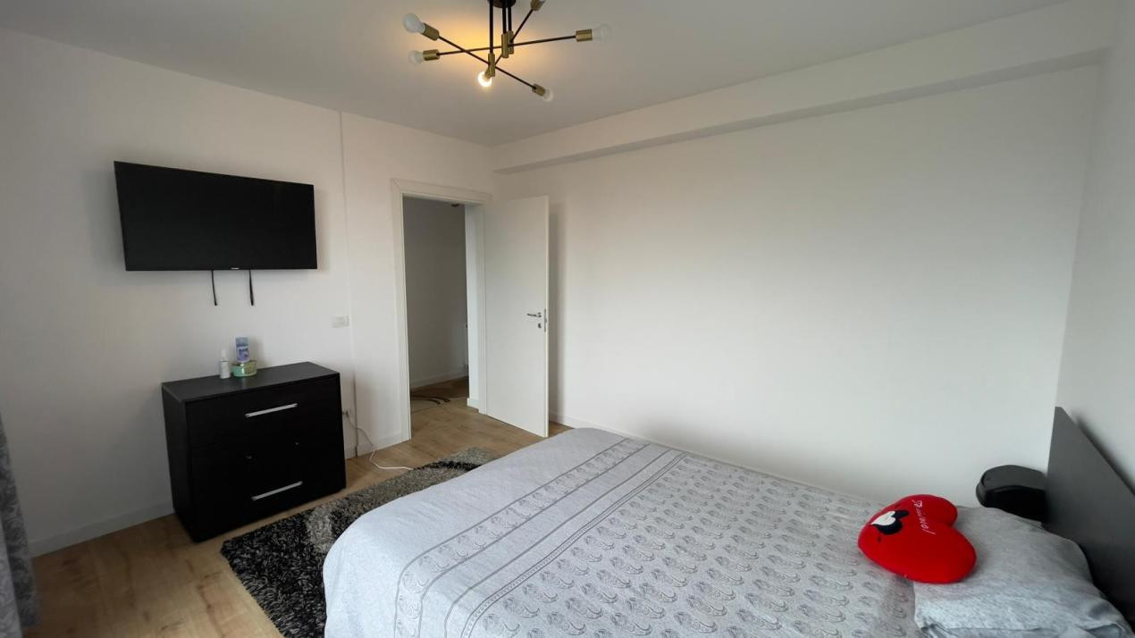 APARTAMENT 2 CAMERE - TRANSFORMAT IN 2 LOCUINTE INDEPENDENTE