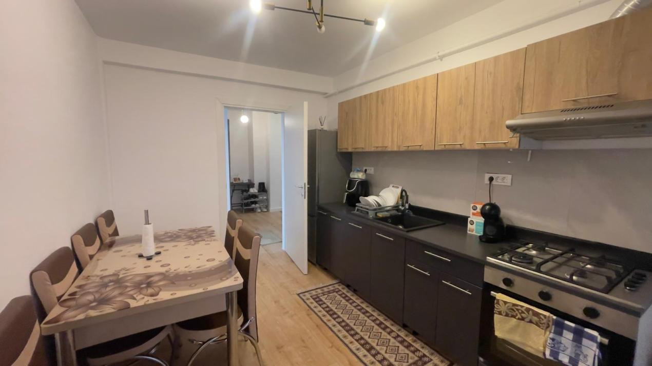 APARTAMENT 2 CAMERE - TRANSFORMAT IN 2 LOCUINTE INDEPENDENTE