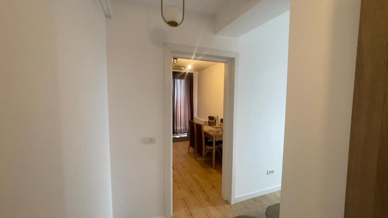 APARTAMENT 2 CAMERE - TRANSFORMAT IN 2 LOCUINTE INDEPENDENTE