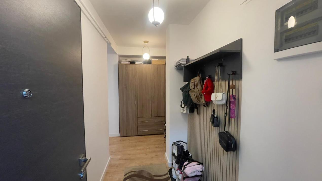 APARTAMENT 2 CAMERE - TRANSFORMAT IN 2 LOCUINTE INDEPENDENTE