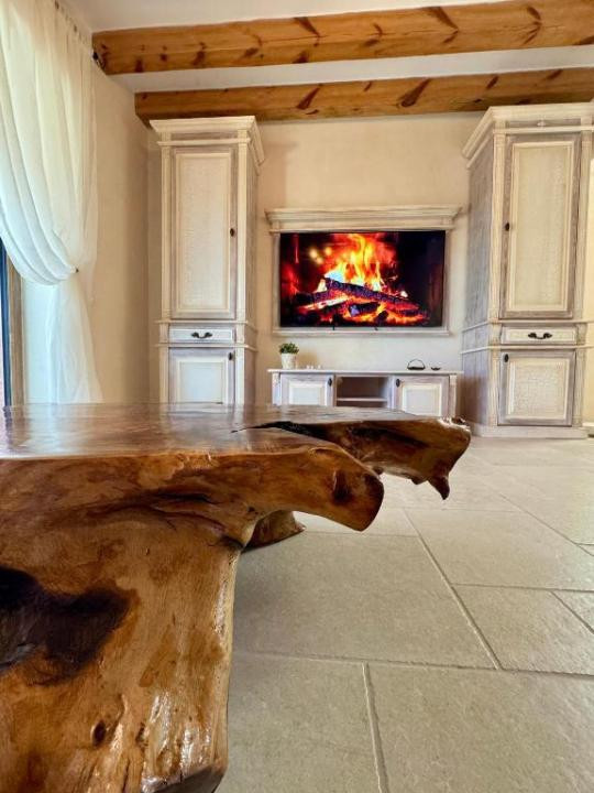 Casă premium lângă Coresi | 160 mp, curte, finisaje deosebite