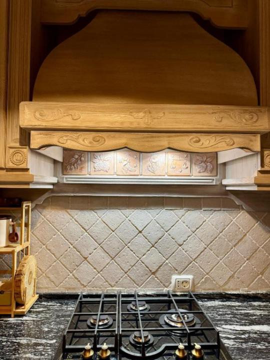 Casă premium lângă Coresi | 160 mp, curte, finisaje deosebite