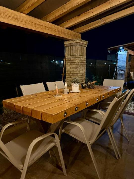 Casă premium lângă Coresi | 160 mp, curte, finisaje deosebite