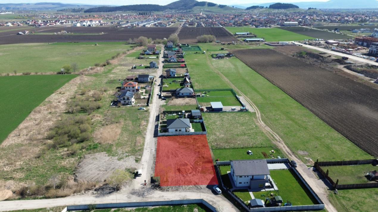 Teren intravilan construibil, utilități complete Str. Cetății - Comision 0