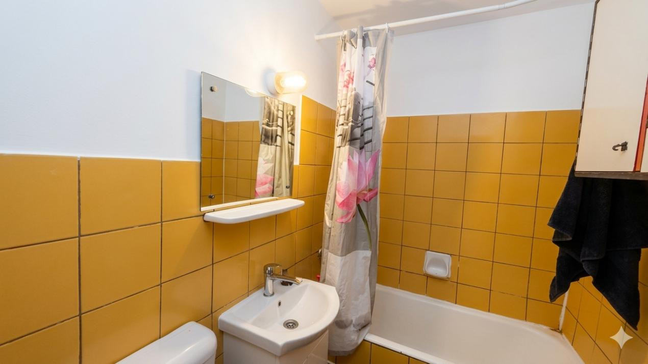 Garsonieră decomandată de închiriat – zona Lidl Harmanului (Craiter)