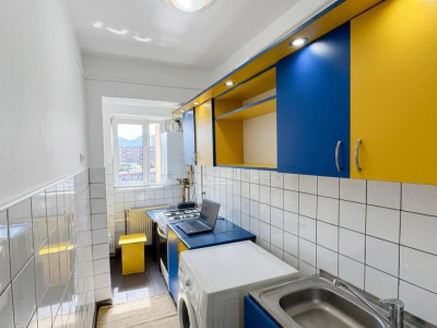 Garsonieră decomandată de închiriat – zona Lidl Harmanului (Craiter)