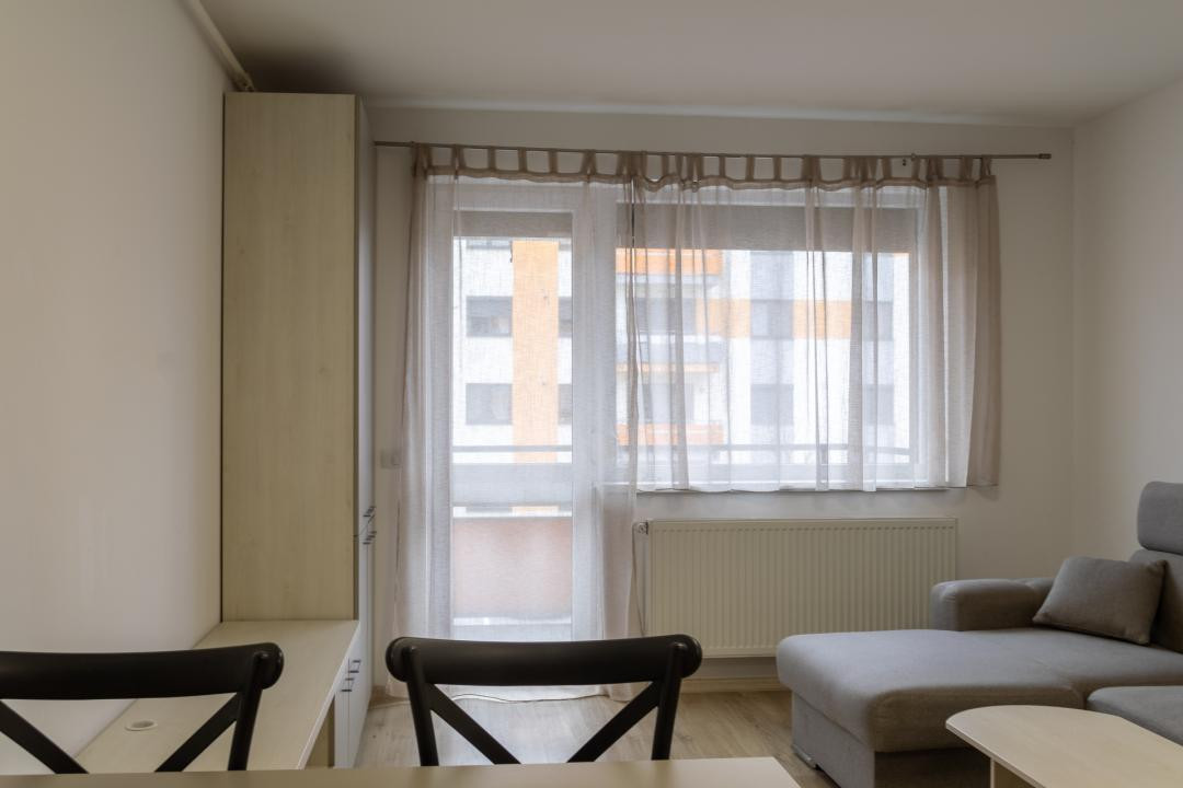 Studio modern și complet mobilat, în zona Tractorul