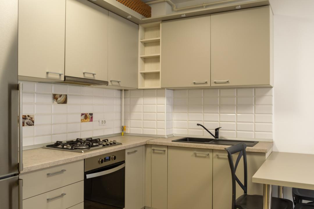 Studio modern și complet mobilat, în zona Tractorul