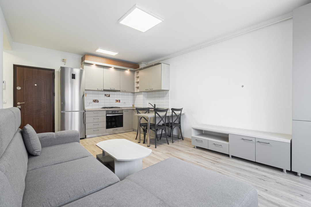 Studio modern și complet mobilat, în zona Tractorul