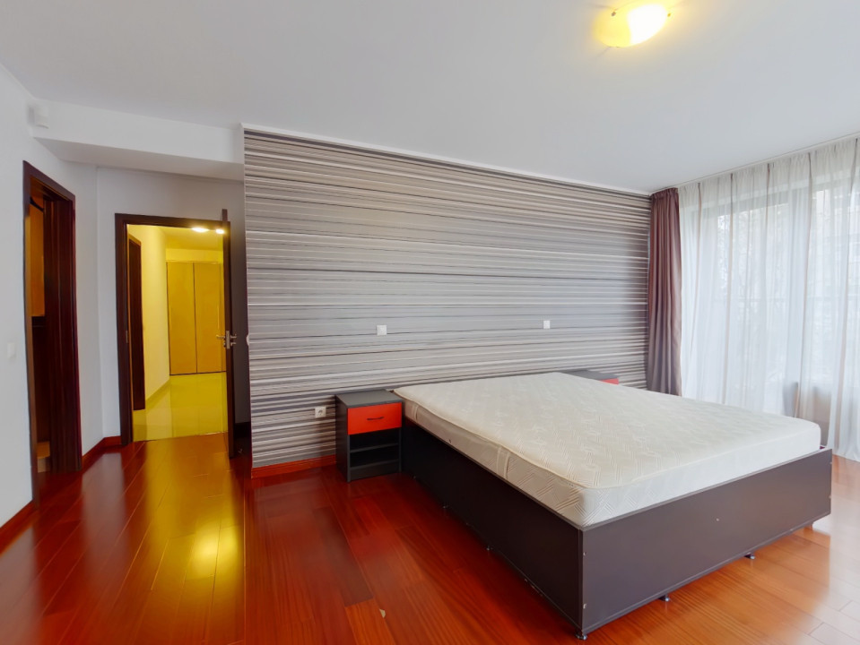 Închiriere apartament 4 camere cu design modern, Zona Blumana