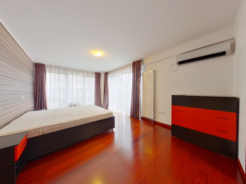 Închiriere apartament 4 camere cu design modern, Zona Blumana