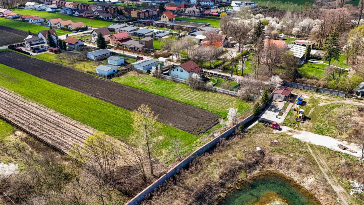 Teren pentru construcții în Stupini, cu potențial imens