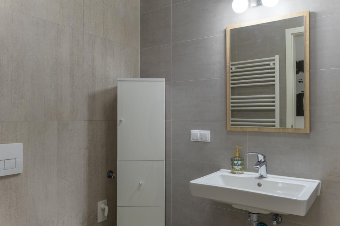 Studio nemobilat - pretabil birou sau locuință - Kasper Coresi