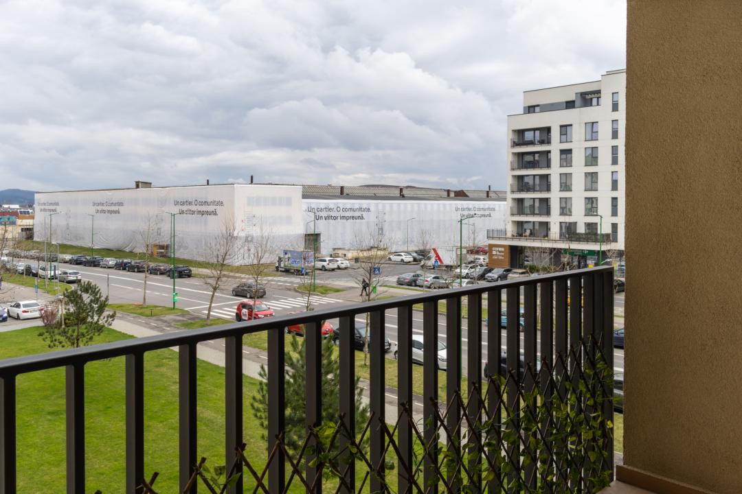 Studio nemobilat - pretabil birou sau locuință - Kasper Coresi