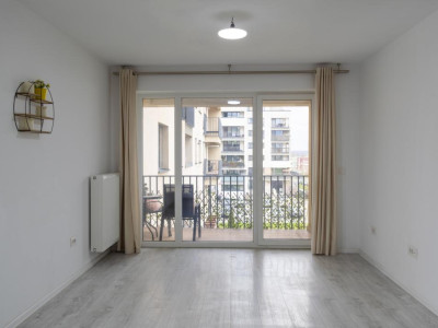 Studio nemobilat - pretabil birou sau locuință - Kasper Coresi