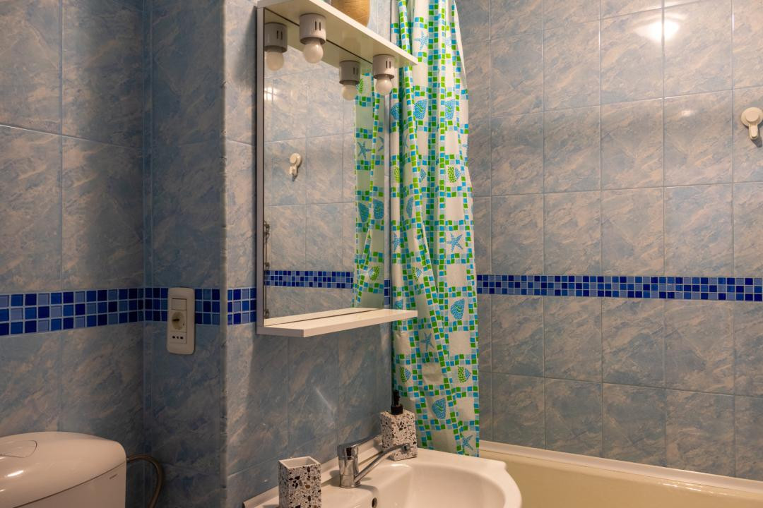 Închiriere garsonieră mobilată și utilată, strada Nucului