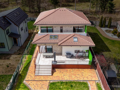 Vilă individuală mediteraneană - dotări premium - 5 camere - Brasov 