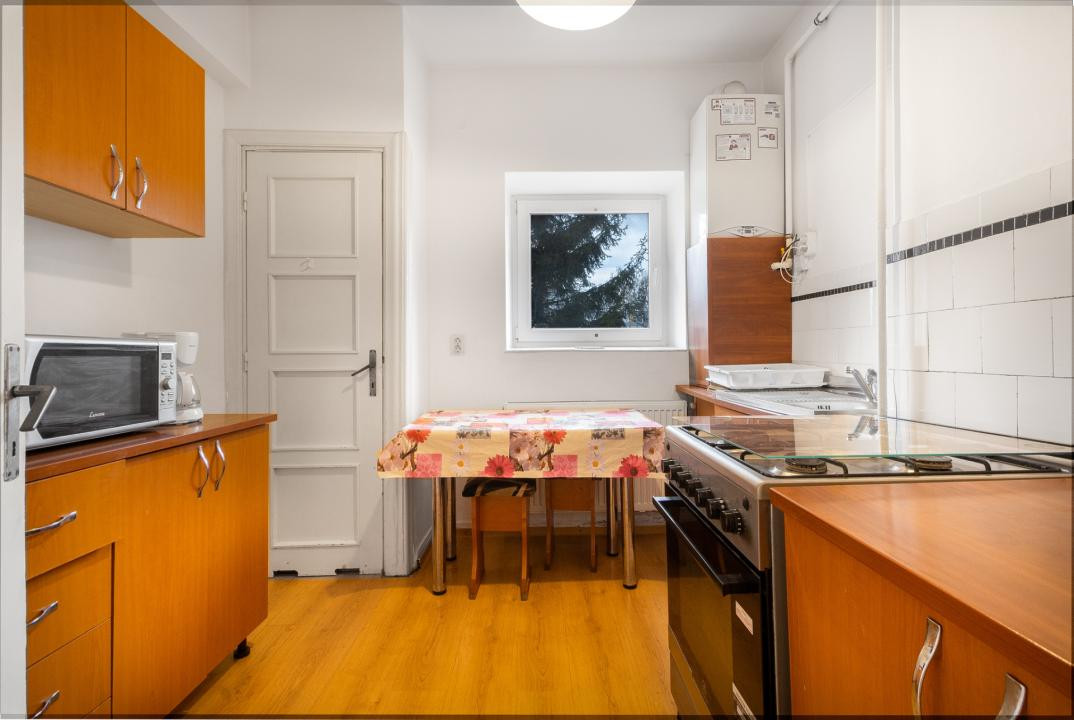 Apartament 2 camere de vanzare-Tractorul, Brasov